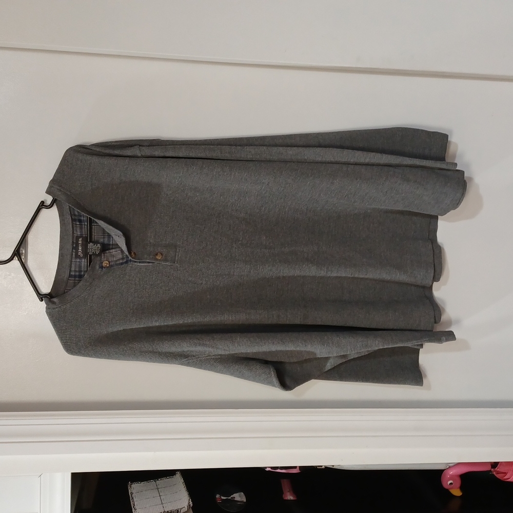 St. John's Bay Henley Gray